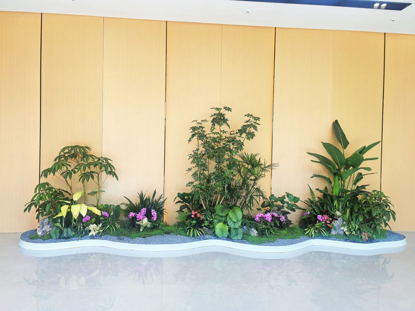 专业花卉租摆,宁波北仑打造多彩办公环境